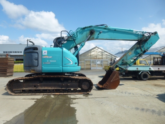 รถขุดEXCAVATOR KOBELCO SK225 SRเข้าจากต่างประเทศ