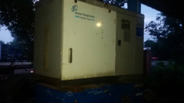 ปั้มลมสภาพเก่านอก ใช้งานแค่ครั้งเดียว ราคา65,000บาท สนใจติดต่อ ปิ่น081-917-6906 ปั้มลมสภาพเก่านอก ใช้งานแค่ครั้งเดียว ราคา65,000บาท สนใจติดต่อ ปิ่น081-917-6906