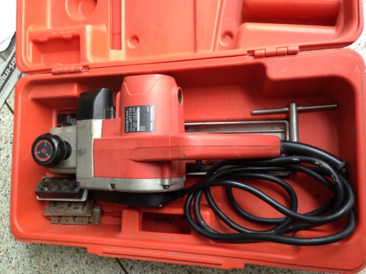 ขายเหมากบไฟฟ้า เลื่อยวงเดือน ยี่ห้อmakita,maktac,maeta ขายเหมากบไฟฟ้า เลื่อยวงเดือน ยี่ห้อmakita,maktac,maeta