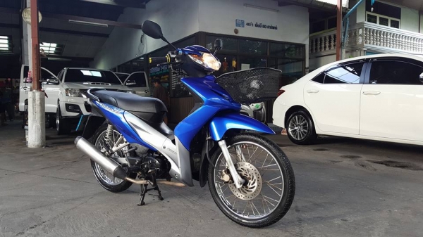 ขออนุญาติขาย HONDA WAVE 110i ระบบหัวฉีด PGM-Fi ฟรีโอน