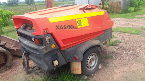 ขาย เครื่องปั๊มลม ATLAS COPCO XAS 67 ขนาดกลาง 7 บาร์ มีเทรเลอร์ พ่วงลาก ลมแรง ขาย เครื่องปั๊มลม ATLAS COPCO XAS 67 ขนาดกลาง 7 บาร์ มีเทรเลอร์ พ่วงลาก ลมแรง