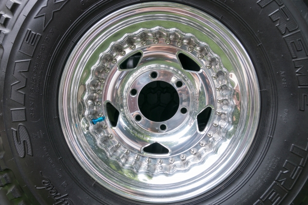 ขายล้อพร้อมยาง 4x4 ล้อ Center Line + ยาง Extreme Trekker Simex 4 วง