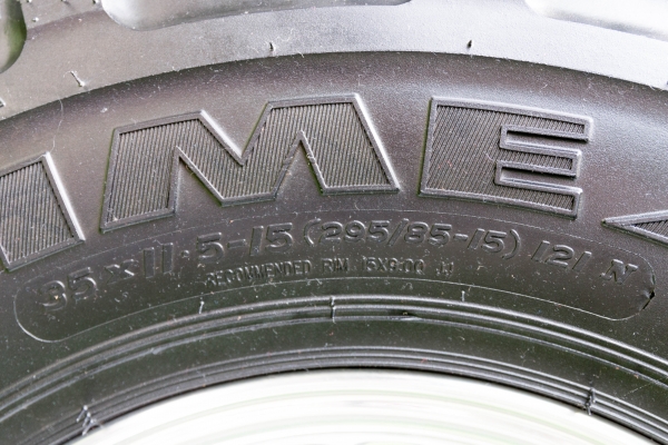 ขายล้อพร้อมยาง 4x4 ล้อ Center Line + ยาง Extreme Trekker Simex 4 วง