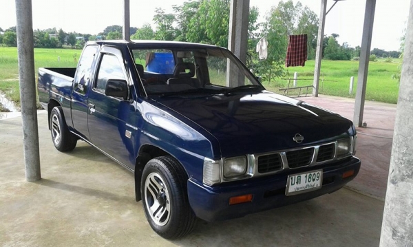 NISSAN BIG  M   เครื่อง 2500   ปี1995 จดทะเบียน2538