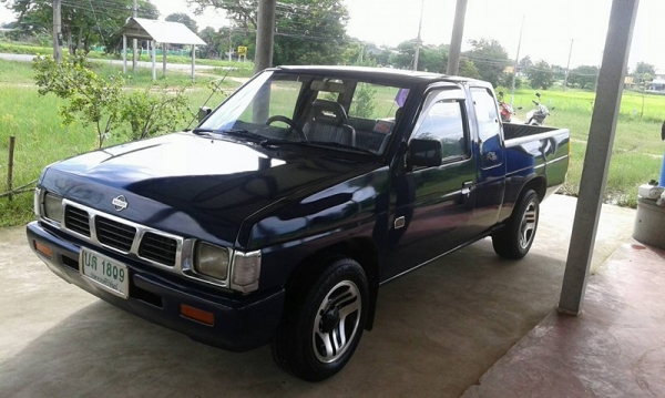 NISSAN BIG  M   เครื่อง 2500   ปี1995 จดทะเบียน2538