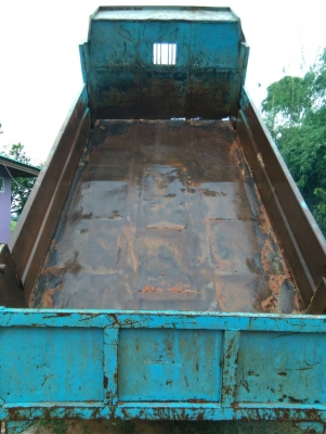 ขายด่วน หกล้อ ISUZU NPR 66LX ดั้ม สภาพพร้อมใช้งาน เครื่องWO6E ของHINO 145แรง เครื่องดี ประหยัดน้ำมัน คัชชีสวย ยางพร้อมใช้งาน เอกสารเล่มทะเบียน ราคาเบาๆ รถพร้อมใช้งานครับ