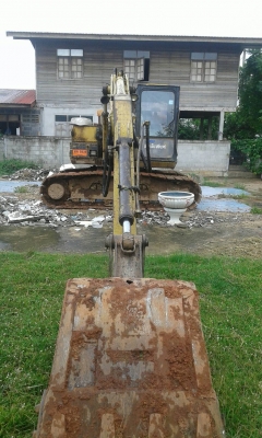 ขาย 425,000 CAT  E 120 B เครื่อง 6 BD เครื่องดี ปั้มแรง เอวดี ช่วงล่างดี รถพร้อมใช้เอกสารเล่มทะเบียน 090-772-3710 090-772-3708