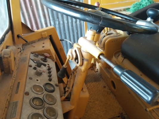 รถตักล้อยาง CAT 920Z สภาพสวย ๆ พร้อมใชั