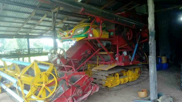 ขายรถเกี่ยวข้าว จ้าวช้างไวไฟ ปี53 ราคา1,000,000 สนใจโทร 090-8588220คุณนะ 093-3258446คุณบิว หรือเข้าดูสินค้าอื่นๆได้ที่ www.narong2truck.com หรือ www.truck.in.th/498 หรือเพจFacebook ณรงค์ ซื้อขายรถมือสอง (เว็บไซต์ส่วนตัว) หรือFacebook คุณนะ รถบรรทุก ขายรถเกี่ยวข้าว จ้าวช้างไวไฟ ปี53 ราคา1,000,000 สนใจโทร 090-8588220คุณนะ 093-3258446คุณบิว หรือเข้าดูสินค้าอื่นๆได้ที่ www.narong2truck.com หรือ www.truck.in.th/498 หรือเพจFacebook ณรงค์ ซื้อขายรถมือสอง (เว็บไซต์ส่วนตัว) หรือFacebook คุณนะ รถบรรทุก