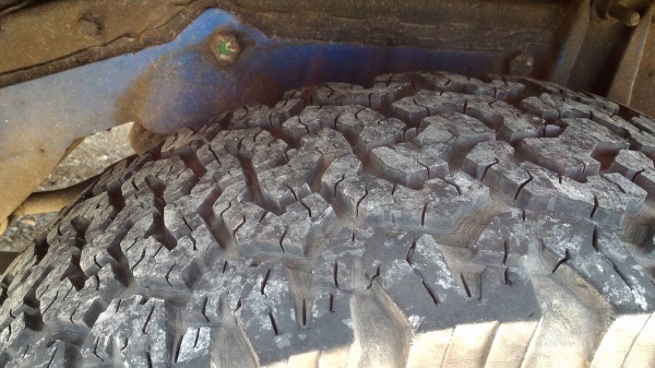 ลดราคา  BF 265 x 70 x 17 พร้อมล้อ Bradley