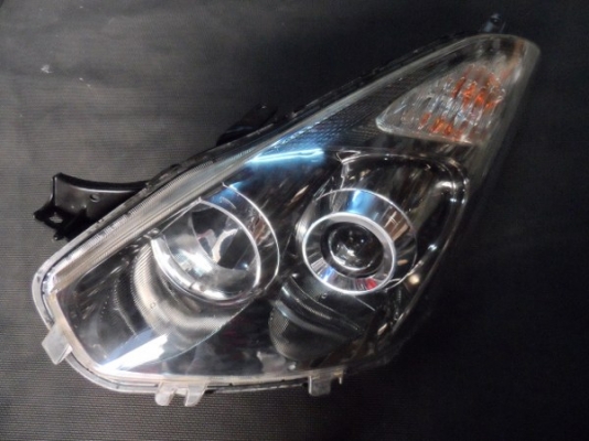 ไฟหน้ารถยนต์มือสอง ซีนอน ครบชุด โตโยต้า วิช ตัว 2 TOYOTA WISH ของแท้นำเข้าจากญี่ปุ่น