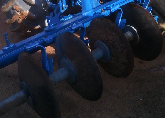 **ขายแล้วครับขอบคุณ ลูกค้า และ ขอบคุณ Truck2hand ครับ รถไถ FORD 6600 T6 เพลาเดียว เสื้อเรียบ ไอดีกลม ปั้มกลม เครื่อง+เกียร์ ดี ช่วงล่างดี ท้ายดี ไฮฯหน้า-หลัง ดี ยางได้ พร้อม ใบดันและผาน5 สภาพพร้อมใช้ เอกสารใบแจ้งจำหน่าย **ขาย รถไถ FORD 6600 T6 เสื้อเรียบ