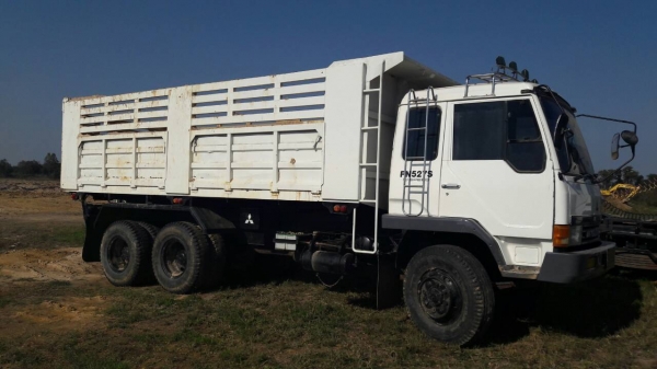 ขายรถบรรทุกดั้ม2เพลา HINO FM2K 260 แรง ขายรถบรรทุกดั้ม2เพลา HINO FM2K 260 แรง