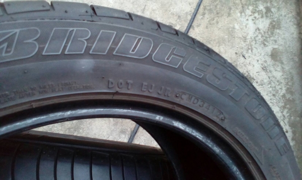 225/50R17 BRIDGESTONE POTENZA RE-050 RUNFLAT MADE IN JAPANชุด 4 เส้น,tell. 081-4273941 225/50R17 BRIDGESTONE POTENZA RE-050 RUNFLAT MADE IN JAPANชุด 4 เส้น,tell. 081-4273941