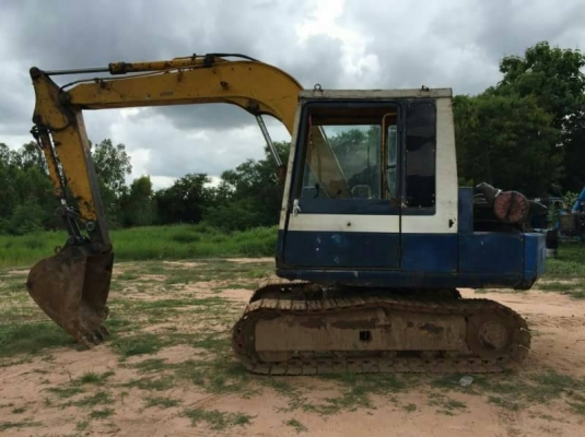 ขาย 255,000 KOMATSU pc 60-5 เครื่องดี ปั้มแรง เอวดี ช่วงล่างแน่น รถพร้อมใช้งาน 090-772-3710 090-772-3708 ขาย 255,000 KOMATSU pc 60-5 เครื่องดี ปั้มแรง เอวดี ช่วงล่างแน่น รถพร้อมใช้งาน 090-772-3710 090-772-3708