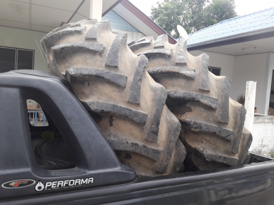 ยางไฟสโตน 30x18.4 สวย