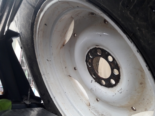 ยางไฟสโตน 30x18.4 สวย