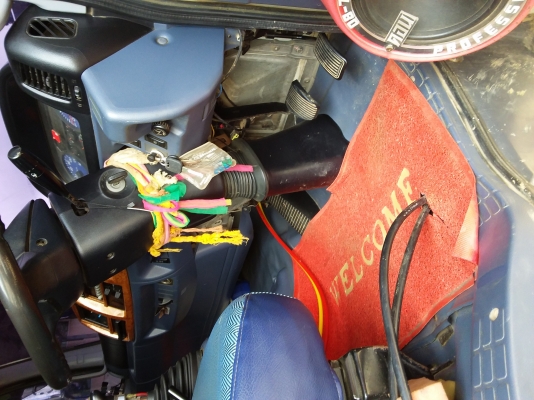 ขายเมก้า2เพลา220แรงปี49ดั้มรถสวยราคา1300000ต่อรองติด0897070053