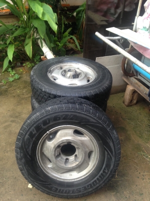 ขายล้อยาง6รูขอบ14