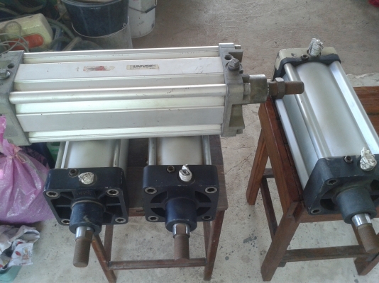 กระบอกลมนิวเมติก