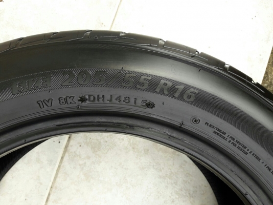 ยางBRIDGESTONE รุ่น Ecopia EP200.205 55R16 สัปดาห์ที่48 ปี2015 ลงพื้นจริงปี2016 สภาพสวยมากๆ ดอกเยอะมากๆสคุ้มสุดๆไม่แพง
