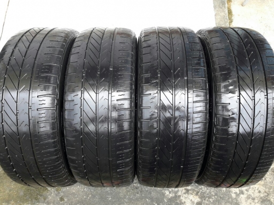 ยางGOODYEAR 215 60R16 สัปดาห์ที่17ปี2015 ลงพื้นปลายปี2015 ยางสภาพสวยมากๆ ดอกเยอะคุ้มสุดๆถูกมากๆ
