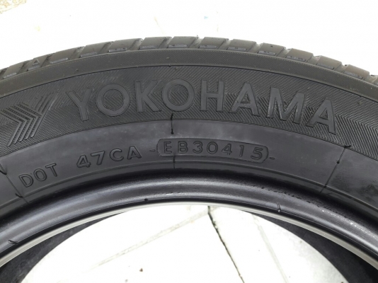 ยางYOKOHAMA 185 60R15 ปี2015 สภาพสวยดอกเยอะไม่มีป่ะถูกมากๆ