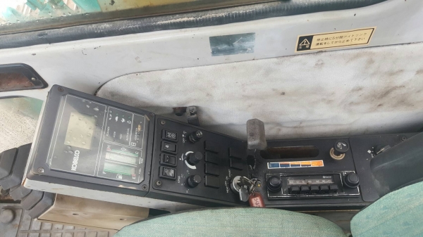 ต้องการขายรถขุดดิน