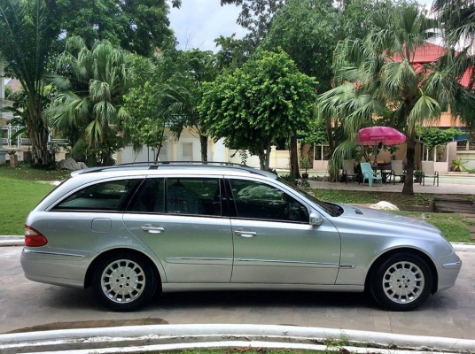 E 200 KOMPREESOR ESTATE W211 มือแรก 9x,xxx กม