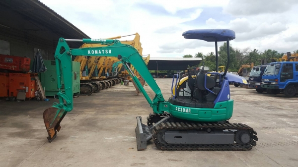 ต้องการขายรถขุดดิน