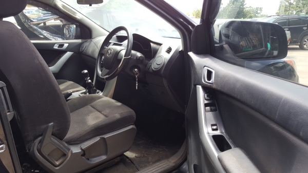 ขาย บีที 50 โปร 2.2 ปี2013 ราคาถูกๆ เอาไปทำกำไร ครับผม ขาย บีที 50 โปร 2.2 ปี2013 ราคาถูกๆ เอาไปทำกำไร ครับผม