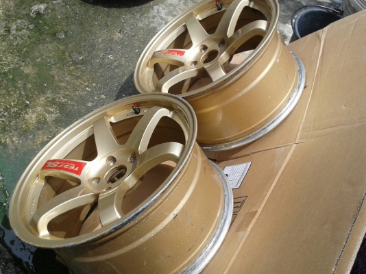 TE37 ขอบ18นิ้ว5รู114 กว้าง9นิ้ว สวยๆ 1 คู่ ราคา 3900 บาท