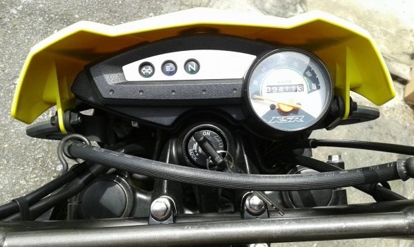 ขาย Kawasaki KSR ปี 54 สตาร์ทเท้า ไม่มีครัช * ลูกกุญแจมี 2 ดอก * เครื่องดีเดิมๆ สภาพภายนอกสวย วิ่งไป เก้าพันกว่าโล เล่มพร้อมชุดโอน
