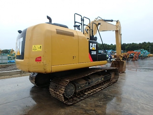 รถขุดHYDRAURIC EXCAVATOR CAT320 E Year 2014นำเข้าจากต่างประเทศ