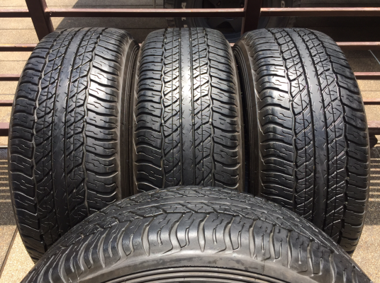 ยาง Dunlop 265 65 17 ปลายปี15 ดอกเต็ม ไม่มีปะ ราคาไม่แพง ยาง Dunlop 265 65 17 ปลายปี15 ดอกเต็ม ไม่มีปะ ราคาไม่แพง