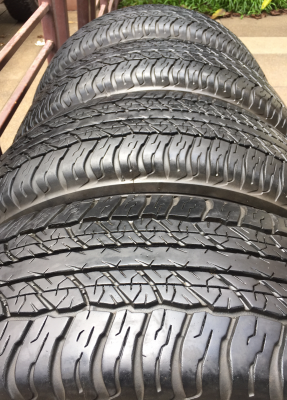 ยาง Dunlop 265 65 17 ปลายปี15 ดอกเต็ม ไม่มีปะ ราคาไม่แพง ยาง Dunlop 265 65 17 ปลายปี15 ดอกเต็ม ไม่มีปะ ราคาไม่แพง