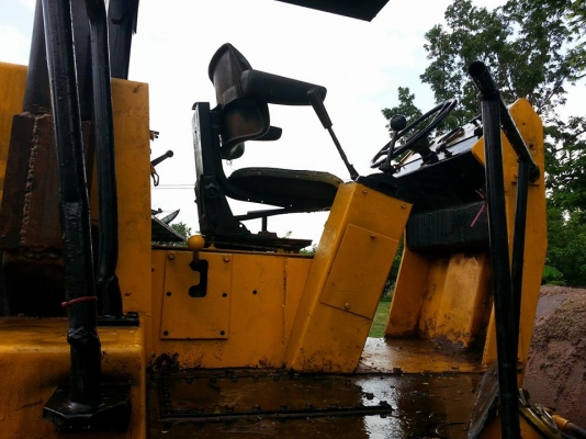 ขายรถบดแบบสั่นสะเทือน สภาพพร้อมใช้งาน ราคา590,000 สนใจโทร 090-8588220คุณนะ 093-3258446คุณบิว หรือเข้าดูสินค้าอื่นๆได้ที่ www.narong2truck.com หรือ www.truck.in.th/498 หรือเพจFacebook ณรงค์ ซื้อขายรถมือสอง (เว็บไซต์ส่วนตัว) หรือFacebook คุณนะ รถบรรทุก