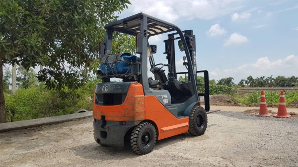 ขายด่วนรถยก TOYOTA 8FGยก1.5ตันเสาสูง3เมตรยางตันรถนอกนำเข้ายังไม่เคยใช้งานในเมืองไทยเลย=รุ่นใหม่ขายถูกๆๆ