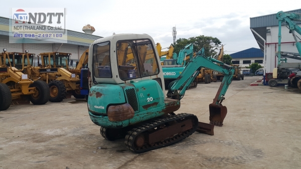 รถขุดเล็ก KOMATSU PC20-7 รถนำเข้า100\%ไม่เคยใช้งานในไทย