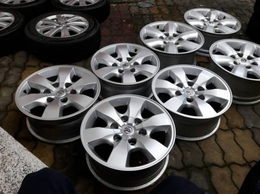 ล้อtoyota ขอบ 16ชุดล่ะ4,500