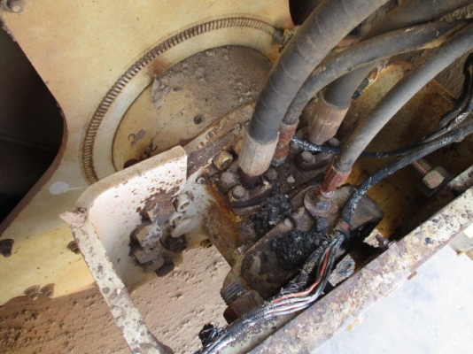 รถบดสั่นสะเทือน Ingersoll-Rand DD90HF