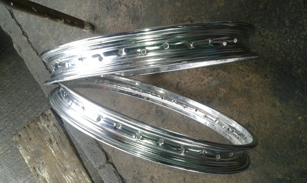 ล้อใหม่ เวฟ 100