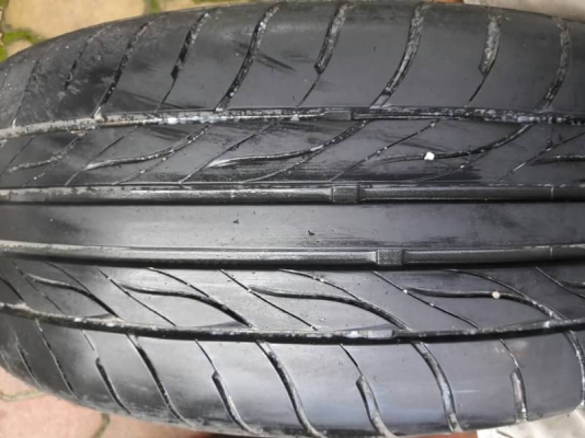 ล้อlenso. ขอบ17 พร้อมยางชุดล่ะ 7,500