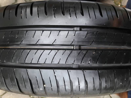 ล้อ มาสด้าขอบ 15 พร้อมยางป้ายแดงชุดล่ะ8,000