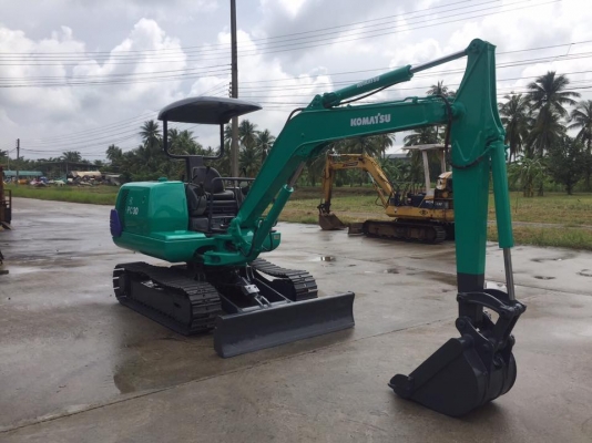 รถขุด KOMATSU PC30-7 ทำสีใหม่ นำเข้ามือสองญี่ปุ่น