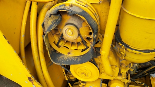 รถบดสั่นสะเทือน ขนาด 2-3 ตัน  ยี่ห้อ BITELLI.   รุ่น MICHELINO  มีเล่มทะเบียน