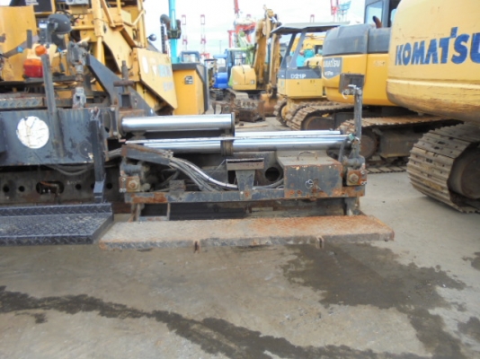 รูถปูยาง Demag DF130P รถปูยาง 8 เมตร ปี1999 นำเข้าจากญี่ปุ่น