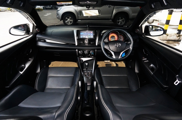 2015 TOYOTA YARIS 1.2 TRD