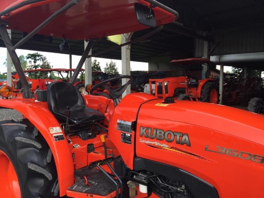 ขายรถไถคูโบต้า L3608 4WD 2เพลา ใช้งานน้อย อุปกรณ์ใบดันหน้าและผานพรวน ราคา 298,000 บาท สนใจโทร 081-9136451 หรือ ขอดูรูปเพิ่มเติมทาง line:bow6451 ค่ะ ดูสินค้าเพิ่มเติมทางที่นี่