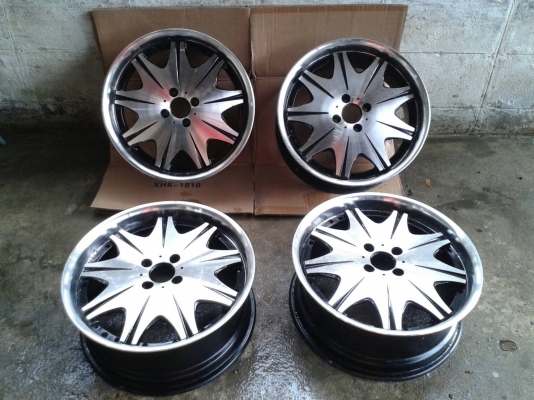 ขอบ17นิ้ว4รู100 สวยๆ ชุดนี้ ราคา 6500 บาท